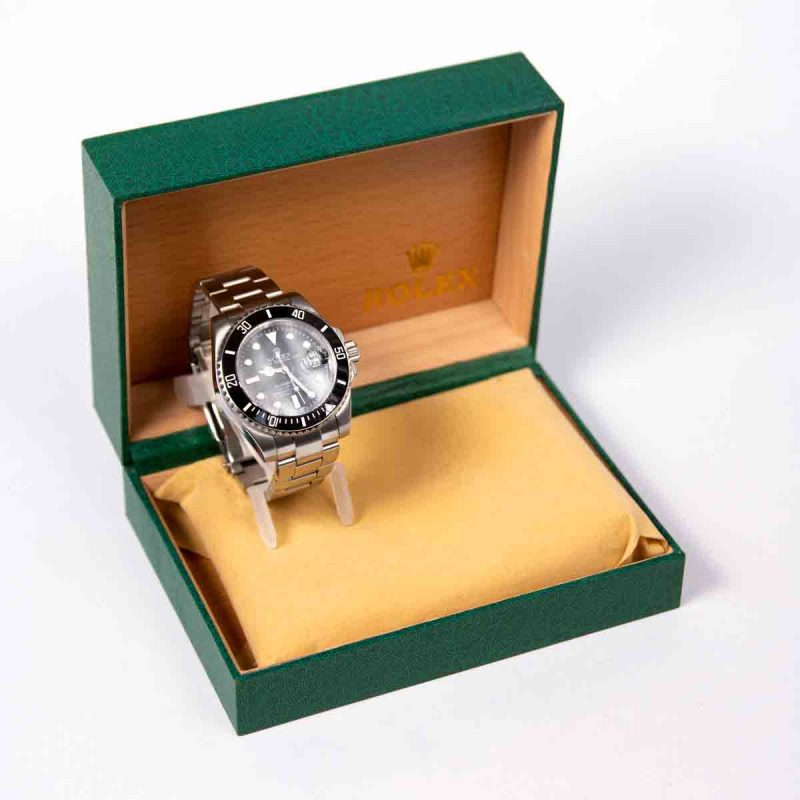 Rolex Submariner, Silver Stainless Steel Strap and Black Dial Watch for Men